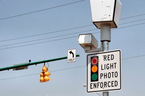 Kamera Lampu Merah Mungkin Tidak Membuat Jalan Lebih Aman